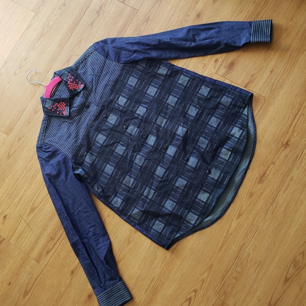 Preenline Button Up Shirt Size Small